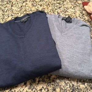 2 Men’s V neck sweaters